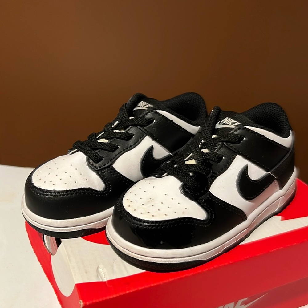 Nike dunks panda TODDLER
